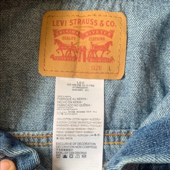 Levi's Kids Blue Denim Jacket - Picture 2 of 3